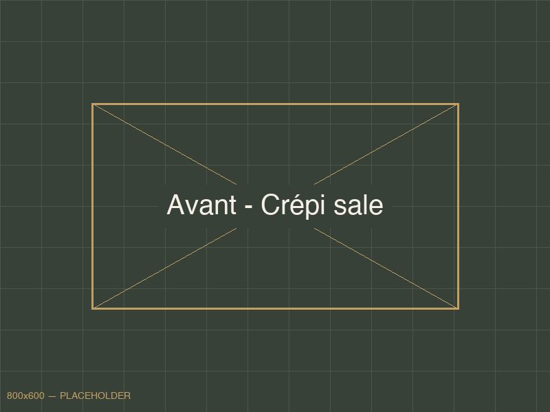 Avant - Ravalement complet d'un crépi tyrolien — Rue du Port, Capbreton